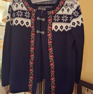 2 X Christmas Sweater